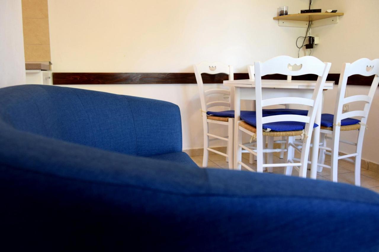 MiraMar Gardenn Apartmment Banjol Extérieur photo